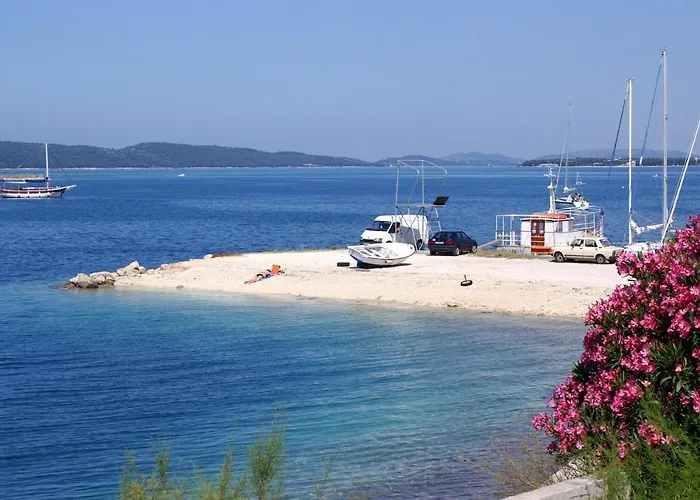 With Parking Space Brodarica, Sibenik - 12642 * Brodarica (Sibenik-Knin)