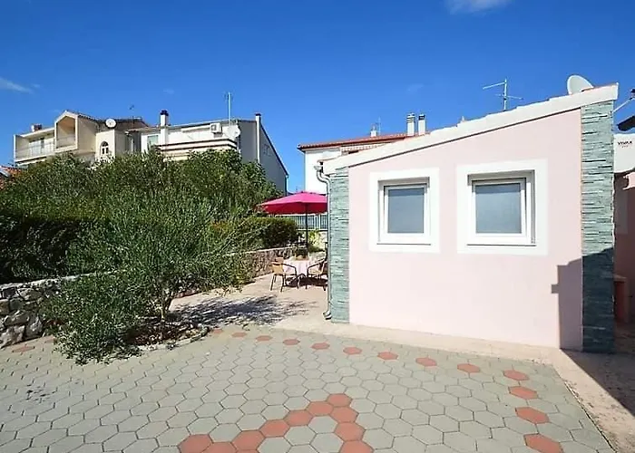 Apartman With Parking Space Brodarica, Sibenik - 12642 Brodarica (Sibenik-Knin)